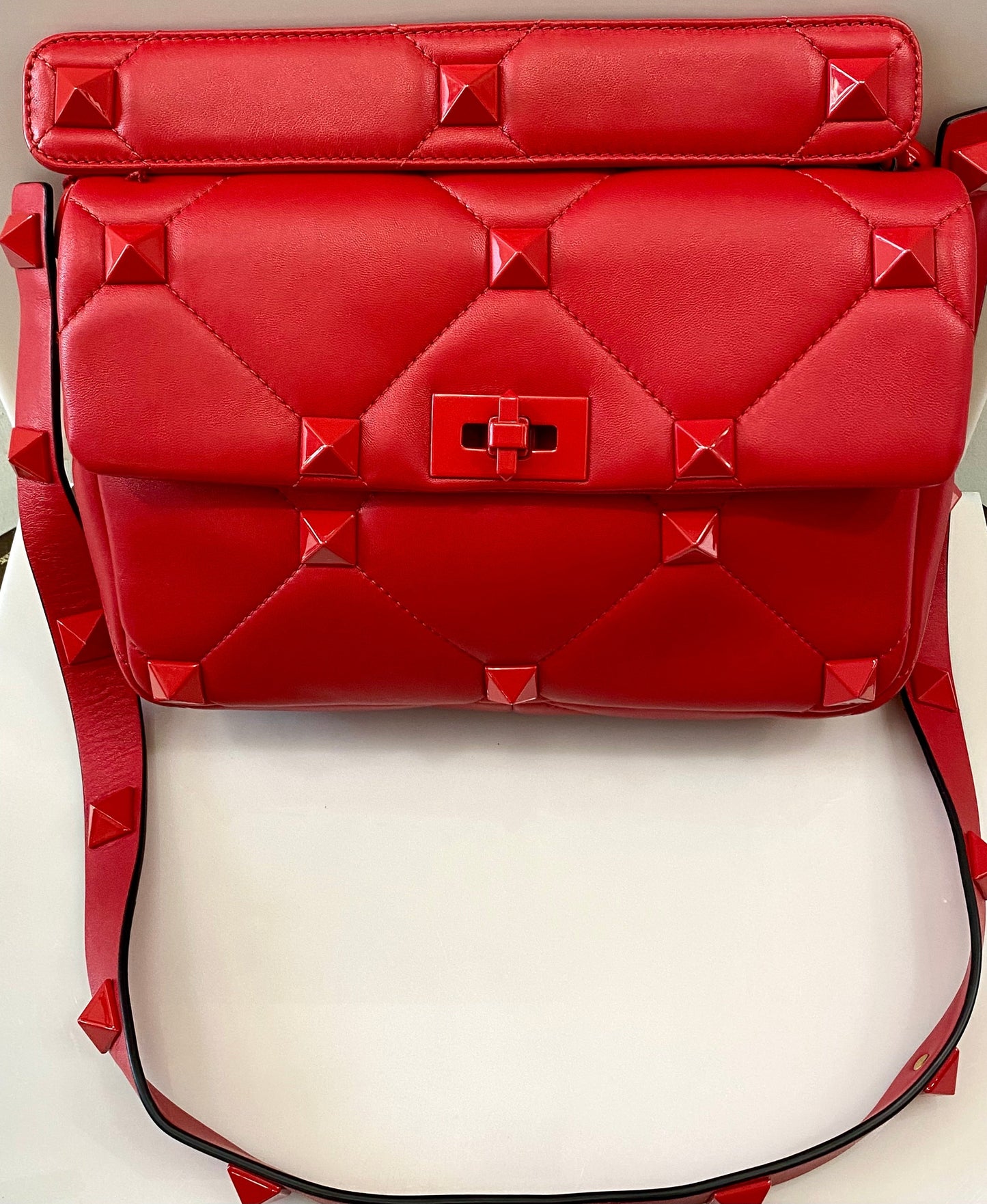 VALENTINO GARAVANI ROMAN STUD NAPPA LEATHER SHOULDER BAG IN ROUGE