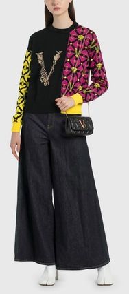 VERSACE VIRTUS V SHAPE QUILTED NAPPA LEATHER SHOULDER BAG
