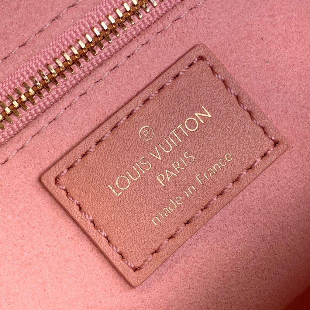 LV Petite Malle Souple Monogram Canvas Pink For Women, WomenÃ¢â‚¬â„¢s Handbags, Shoulder And Crossbody Bags 7.9in/20cm LV M45531