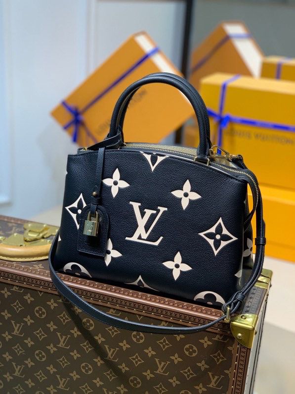 LV Petit Palais Monogram GlamIowers Beige For Women,  Shoulder And Crossbody Bags 11.4in/29cm LV M58913