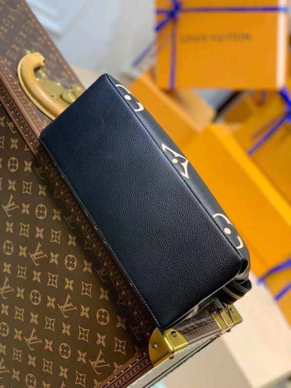 LV Petit Palais Monogram GlamIowers Beige For Women,  Shoulder And Crossbody Bags 11.4in/29cm LV M58913