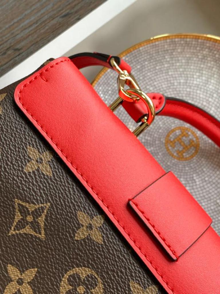 LV Locky GLAMI Monogram Canvas Red For Women,  Shoulder And Crossbody Bags 7.9in/20cm LV M44322