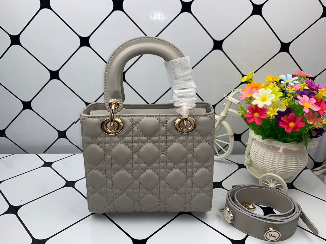 GLAMI Small Lady Bag Gold Toned Hardware, Dark Grey, For Women WomenÃ¢â‚¬â„¢s Handbags, Crossbody Bags, 20cm CD