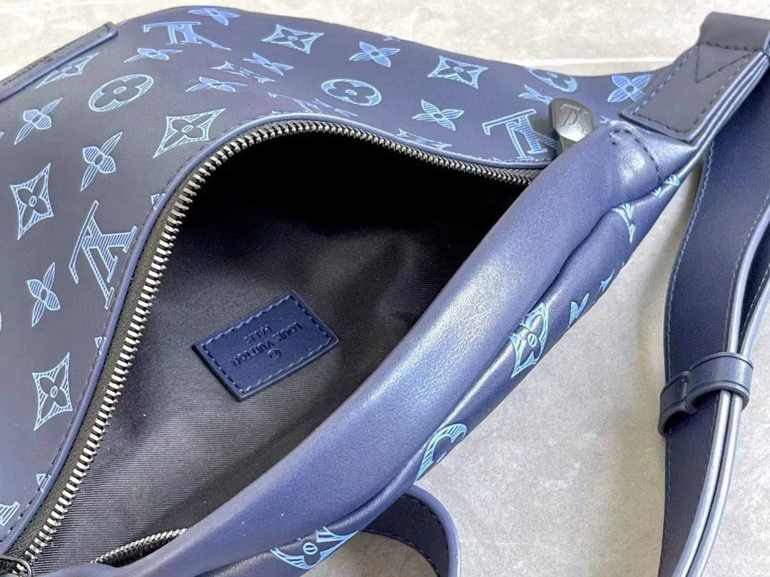 LV GLAMIscovery Bumbag PM Monogram Shadow Navy Blue For Men, Belt Bags 17.3in/44cm LV M45729
