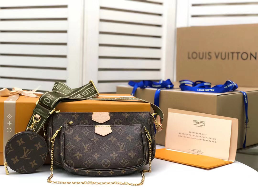 LV Multi Pochette AcGLAMIssoires Monogram Canvas Khaki For Women,  Shoulder And Crossbody Bags 9.4in/24cm LV M44813