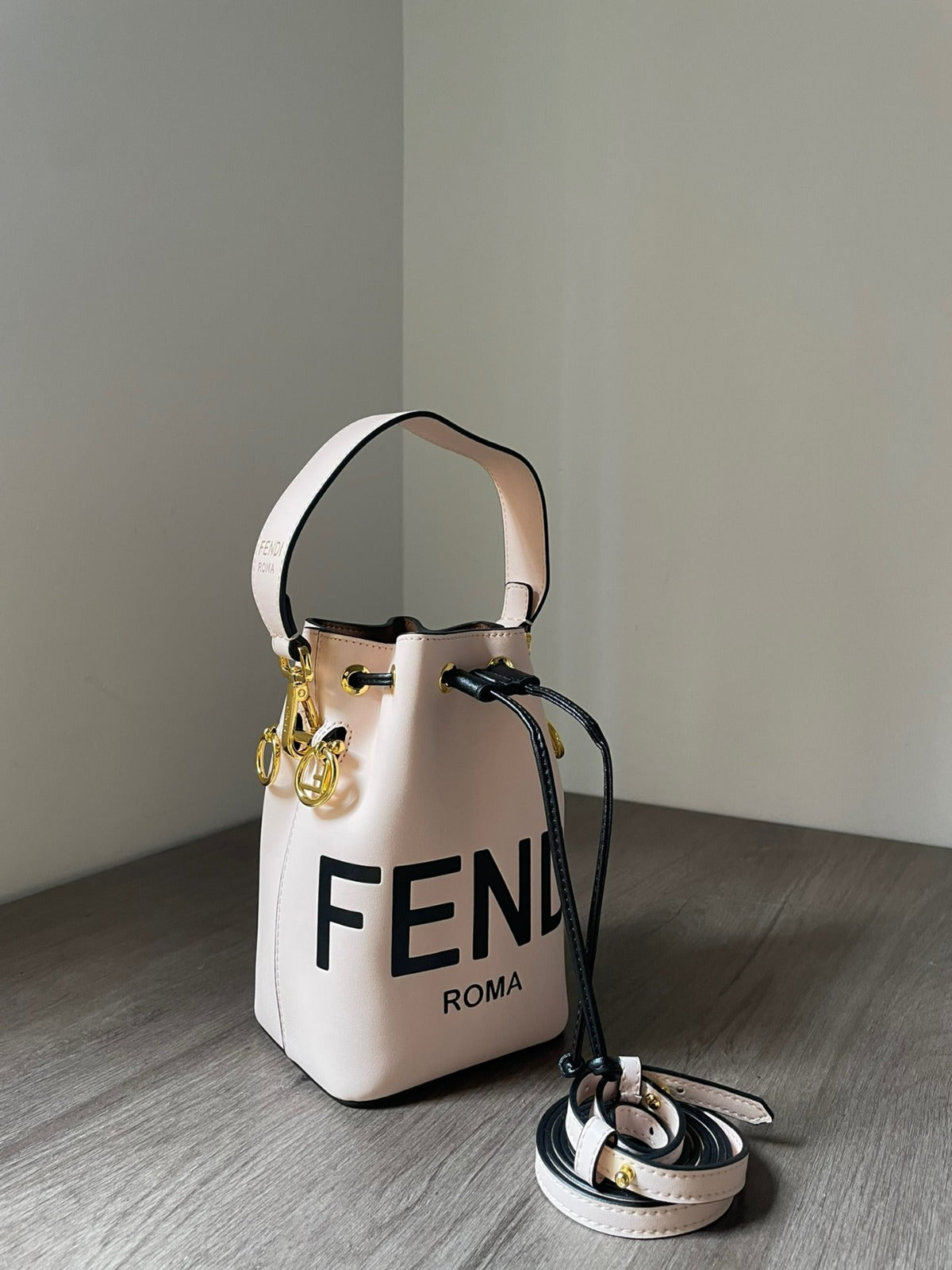 EN - New Arrival Bags FEI 050