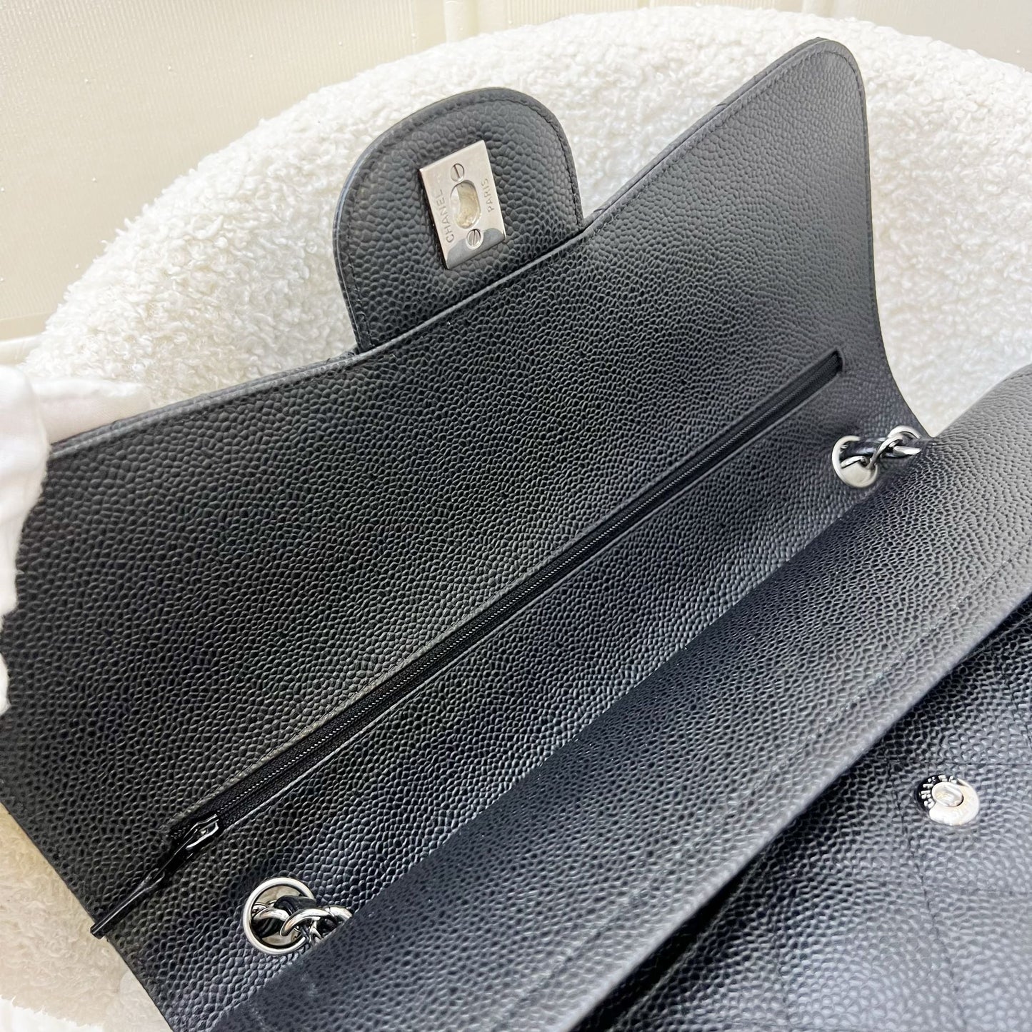 GLM-Jumbo Classic Flap DF in Black Caviar and SHW