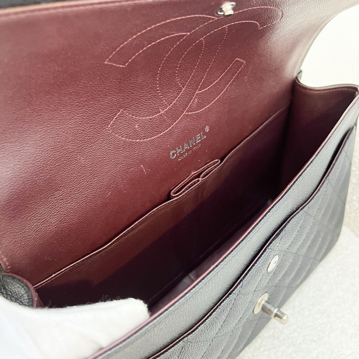 GLM-Jumbo Classic Flap DF in Black Caviar and SHW