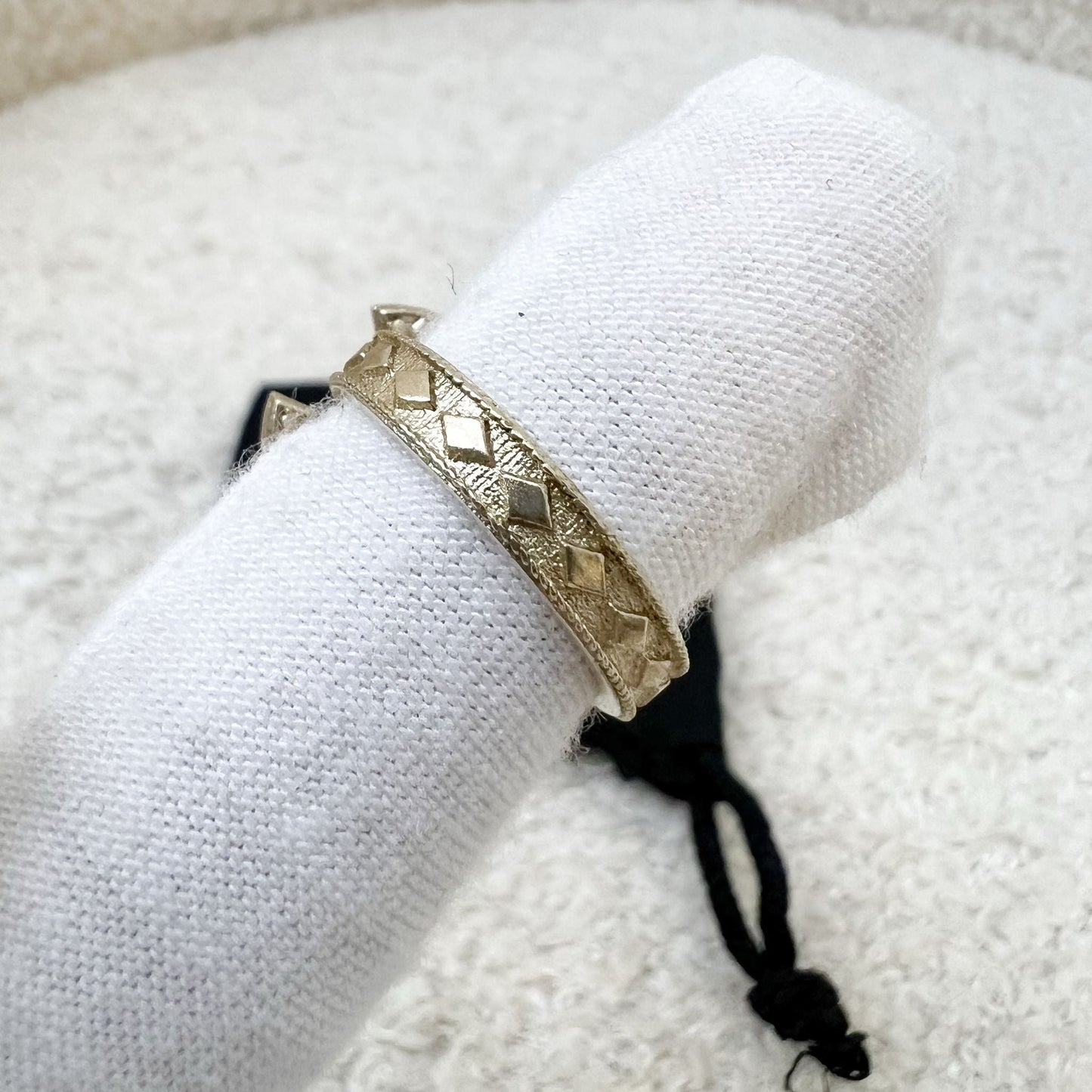 GLM-GLM- Medium Logo Ring in Matte LGHW