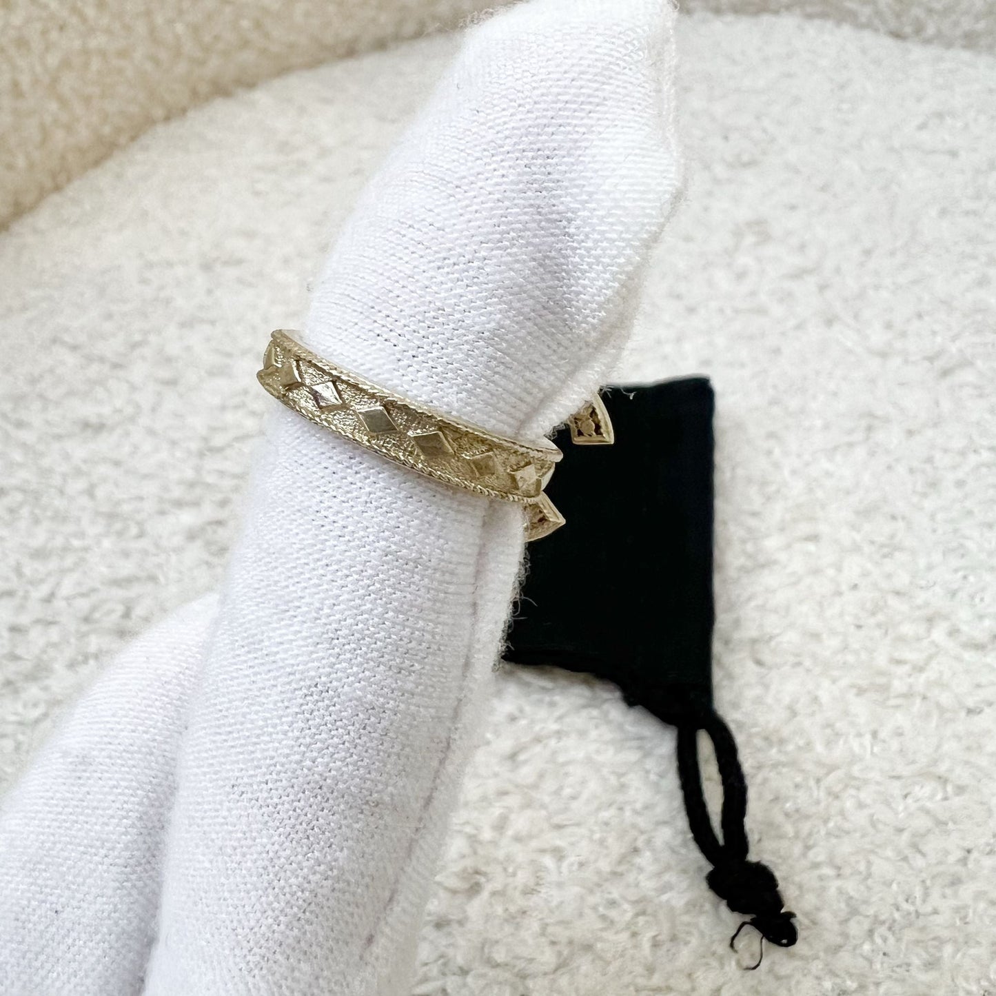GLM-GLM- Medium Logo Ring in Matte LGHW