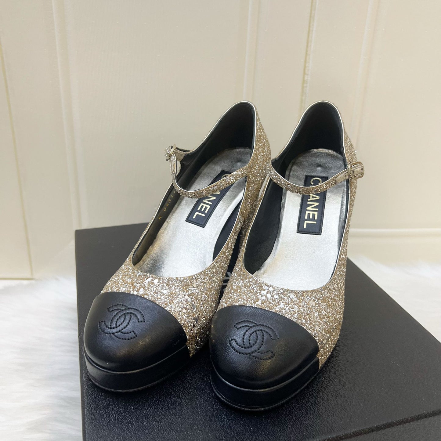 GLM-Platform Heels with Gold Glitter and Black Leather