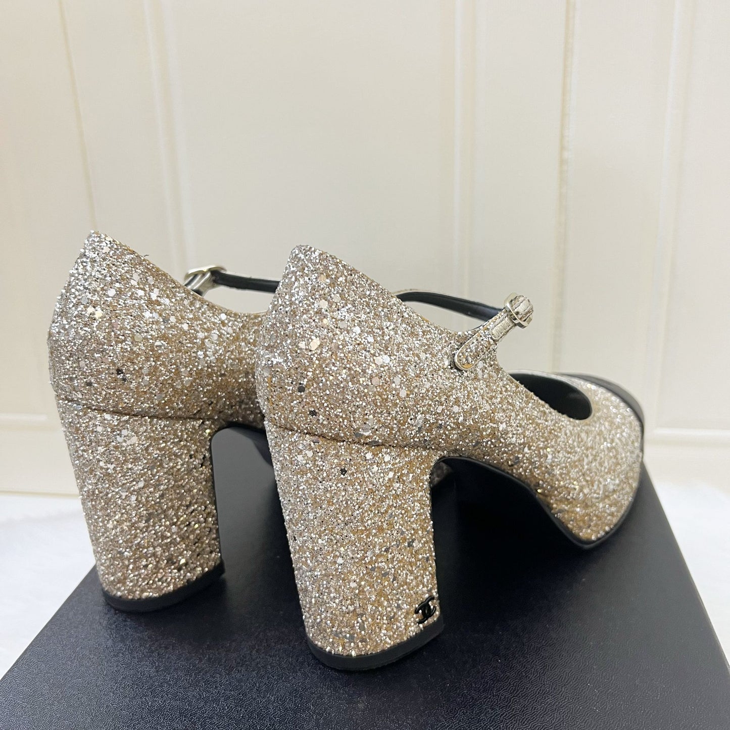 GLM-Platform Heels with Gold Glitter and Black Leather