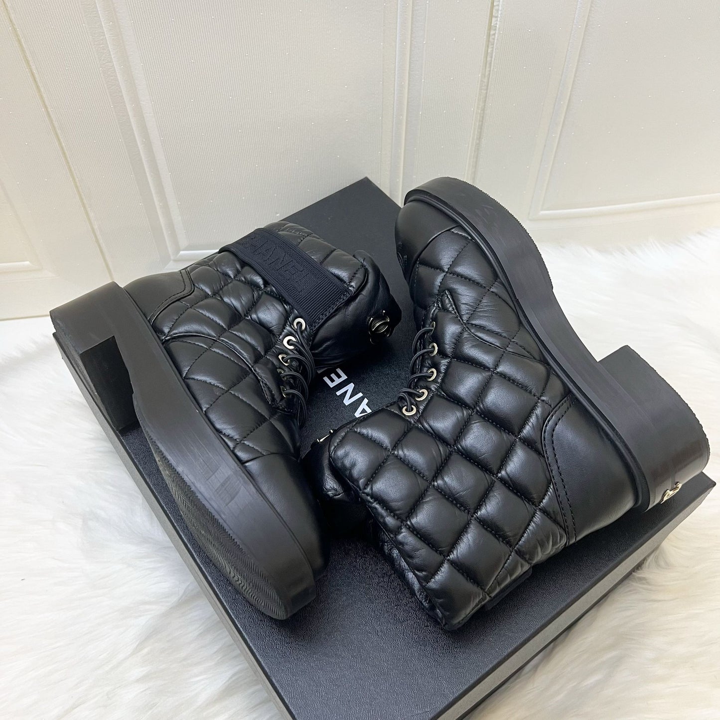 GLM-23K Boots in Black Leather and SHW Sz 37.5