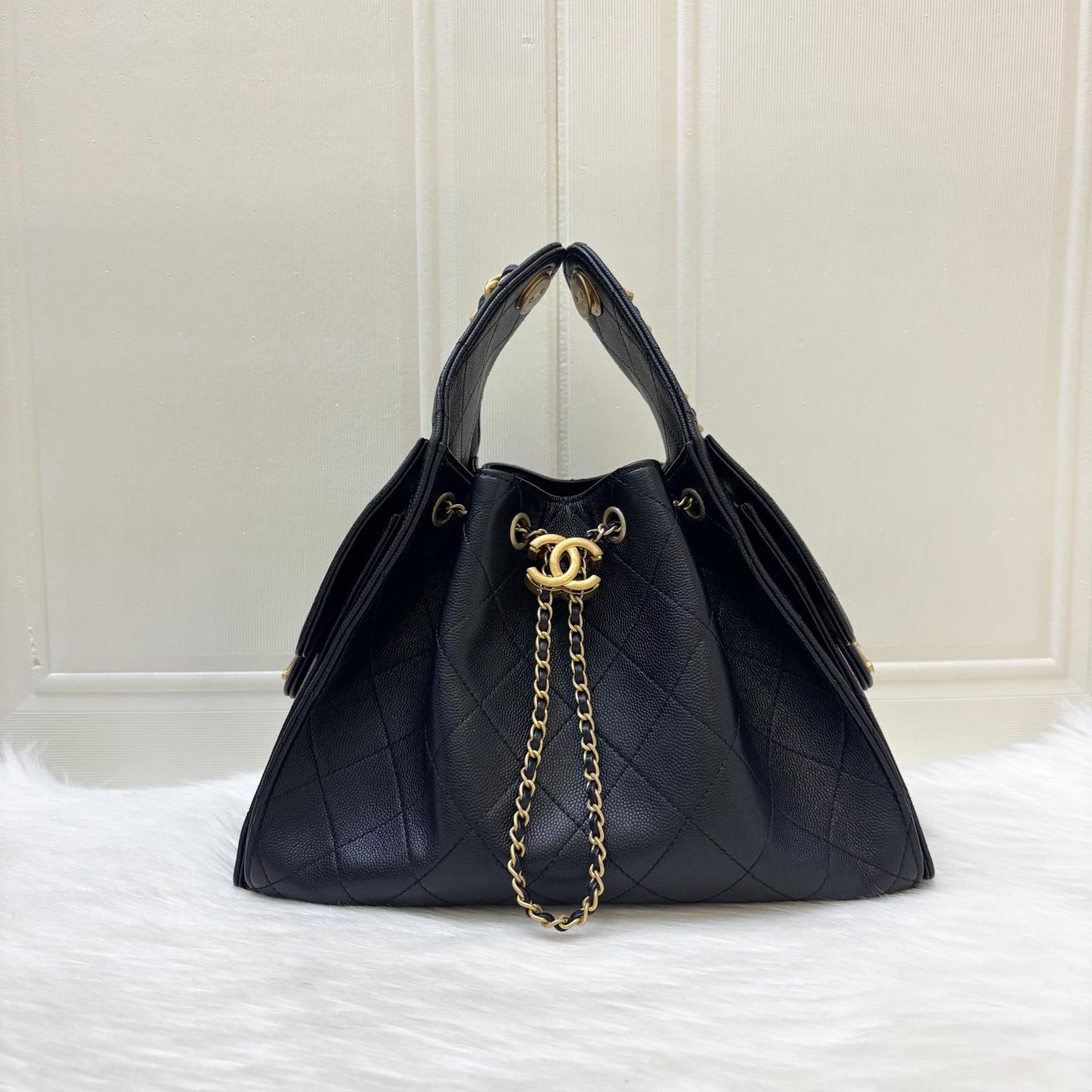 GLM-25 Small Hobo Bag in Black Caviar and AGHW (Model: AS5293)