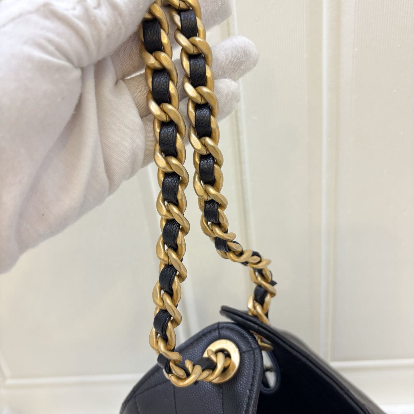 GLM-25 Small Hobo Bag in Black Caviar and AGHW (Model: AS5293)