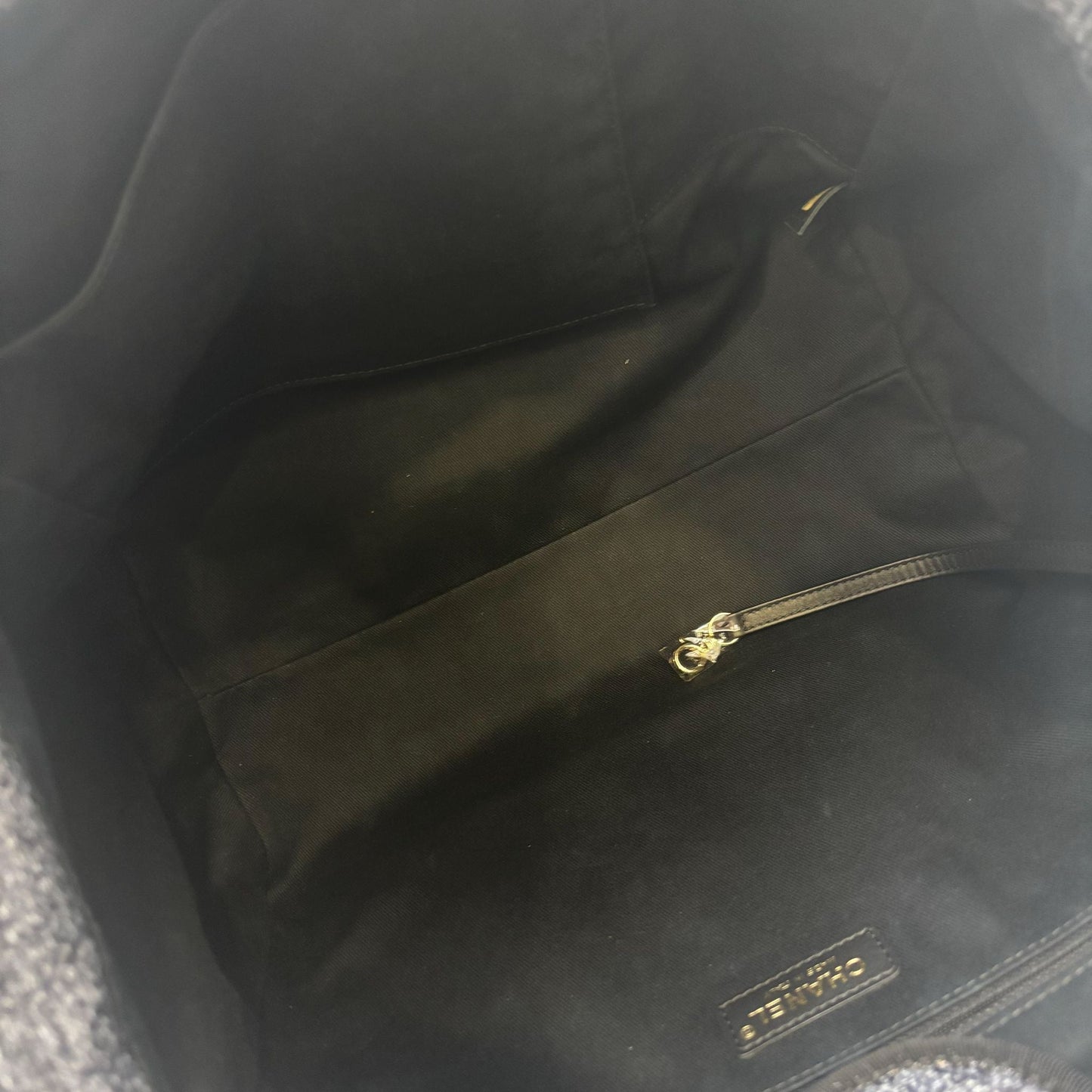 GLM-Medium / Large Deauville Tote in Navy Cotton, Nylon, Lurex, Calfskin and LGHW (Model: A66941)