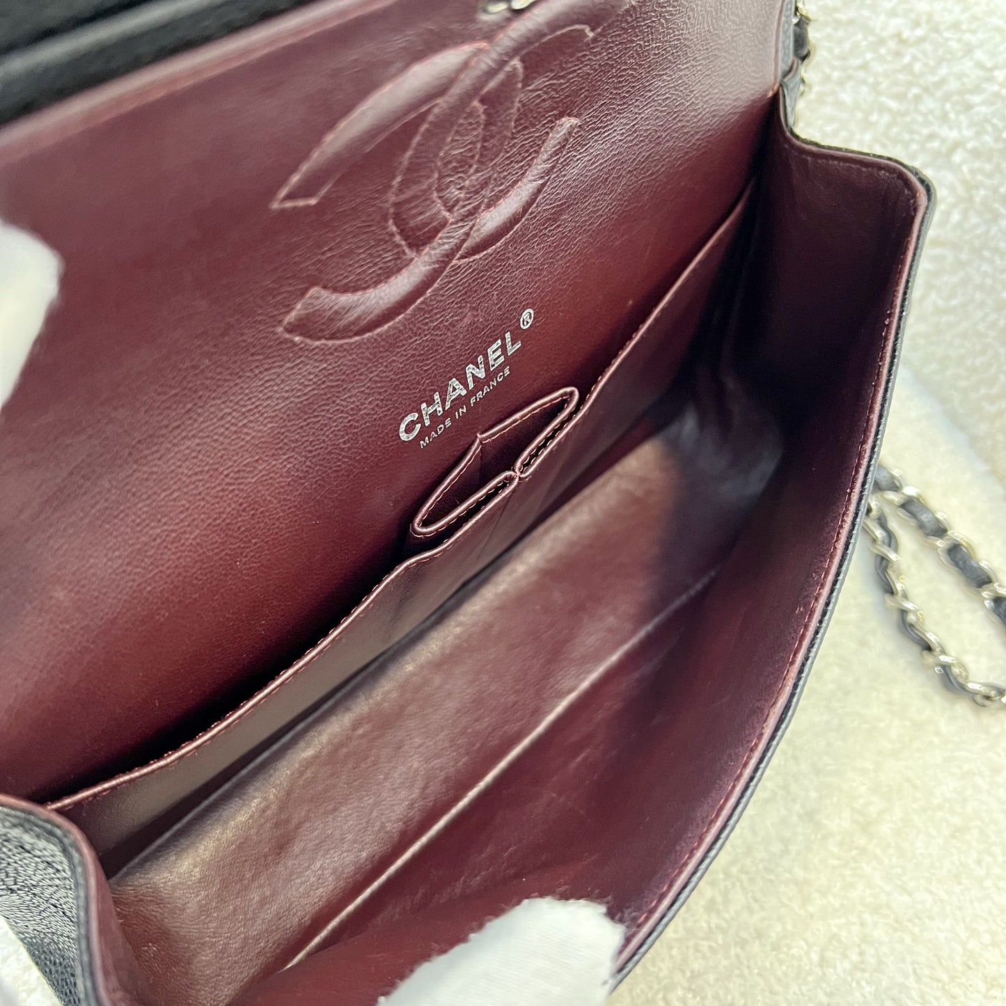 GLM-Medium Classic Flap CF in Black Caviar and SHW