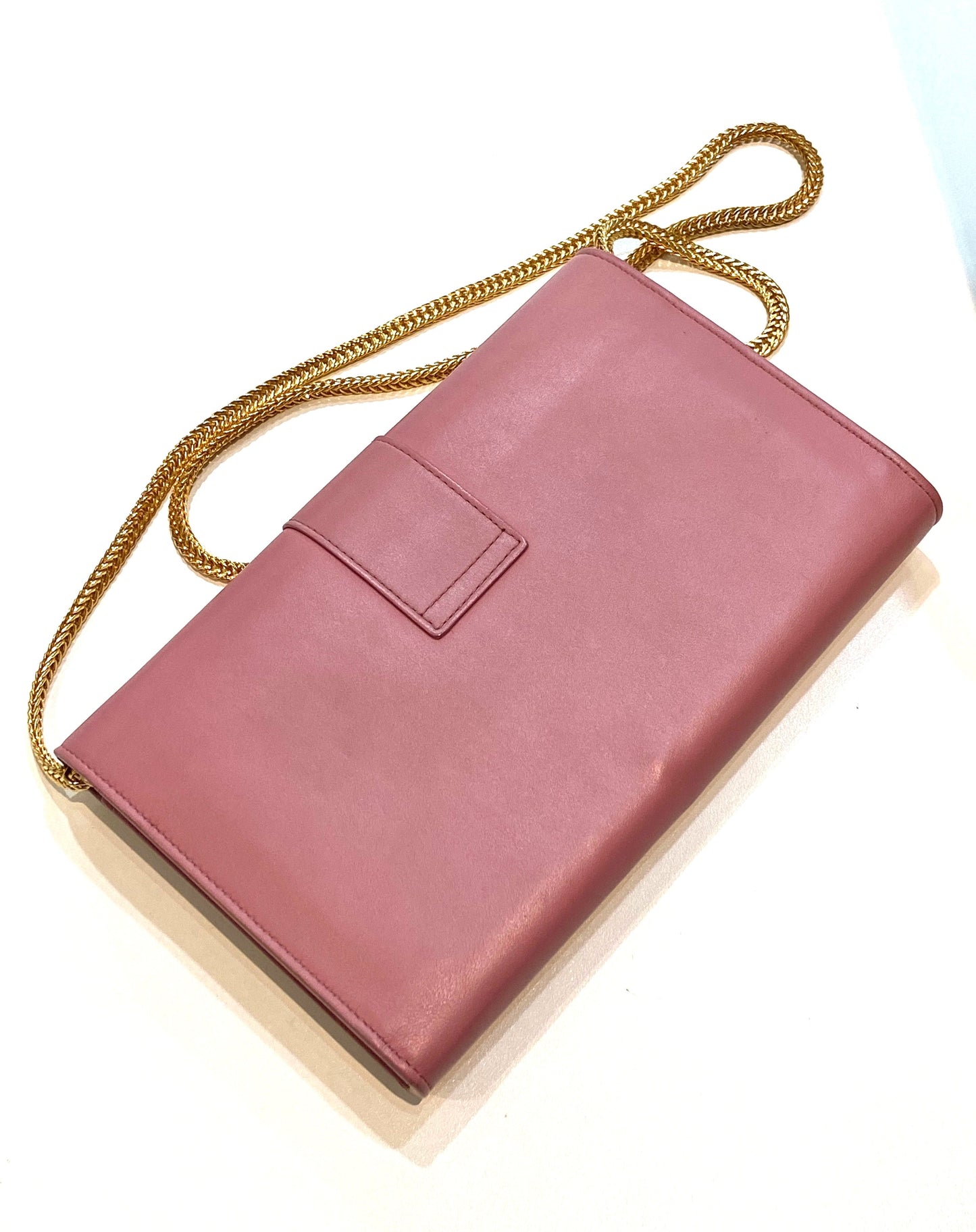 YSL CALFSKIN LEATHER CLASSIC Y LIGNE CHAIN WALLET