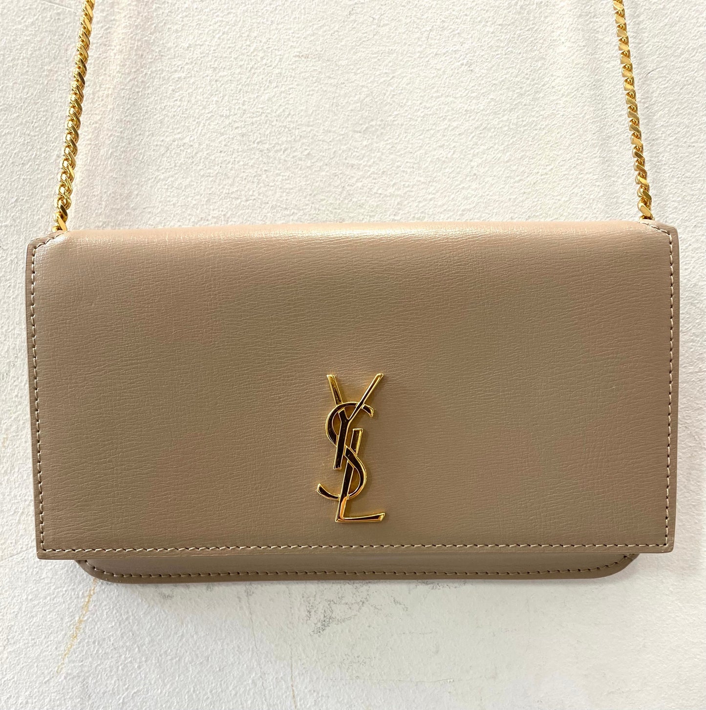 YSL CASSANDRE SMOOTH LEATHER PHONE HOLDER CHAIN BAG