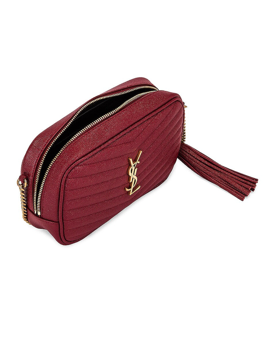 YSL LOU MINI BAG IN QUILTED GRAIN DE POUDRE EMBOSSED LEATHER- ROUGE OPYUM