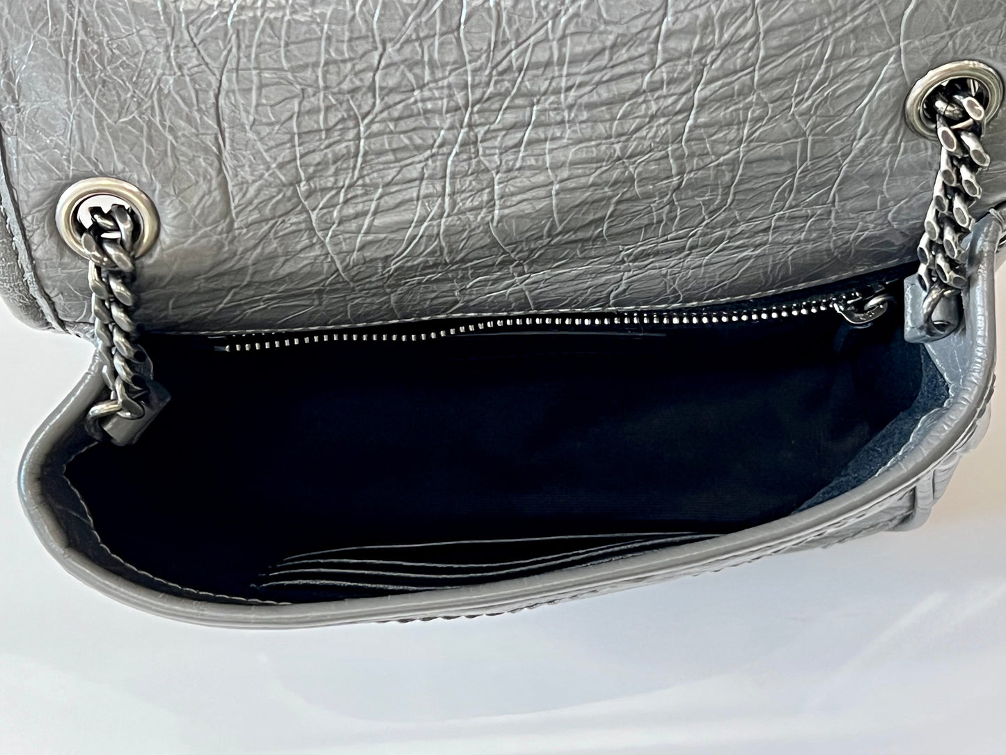 YSL MONOGRAM CRINKLED MATELASSE LEATHER BABY NIKI SHOULDER BAG