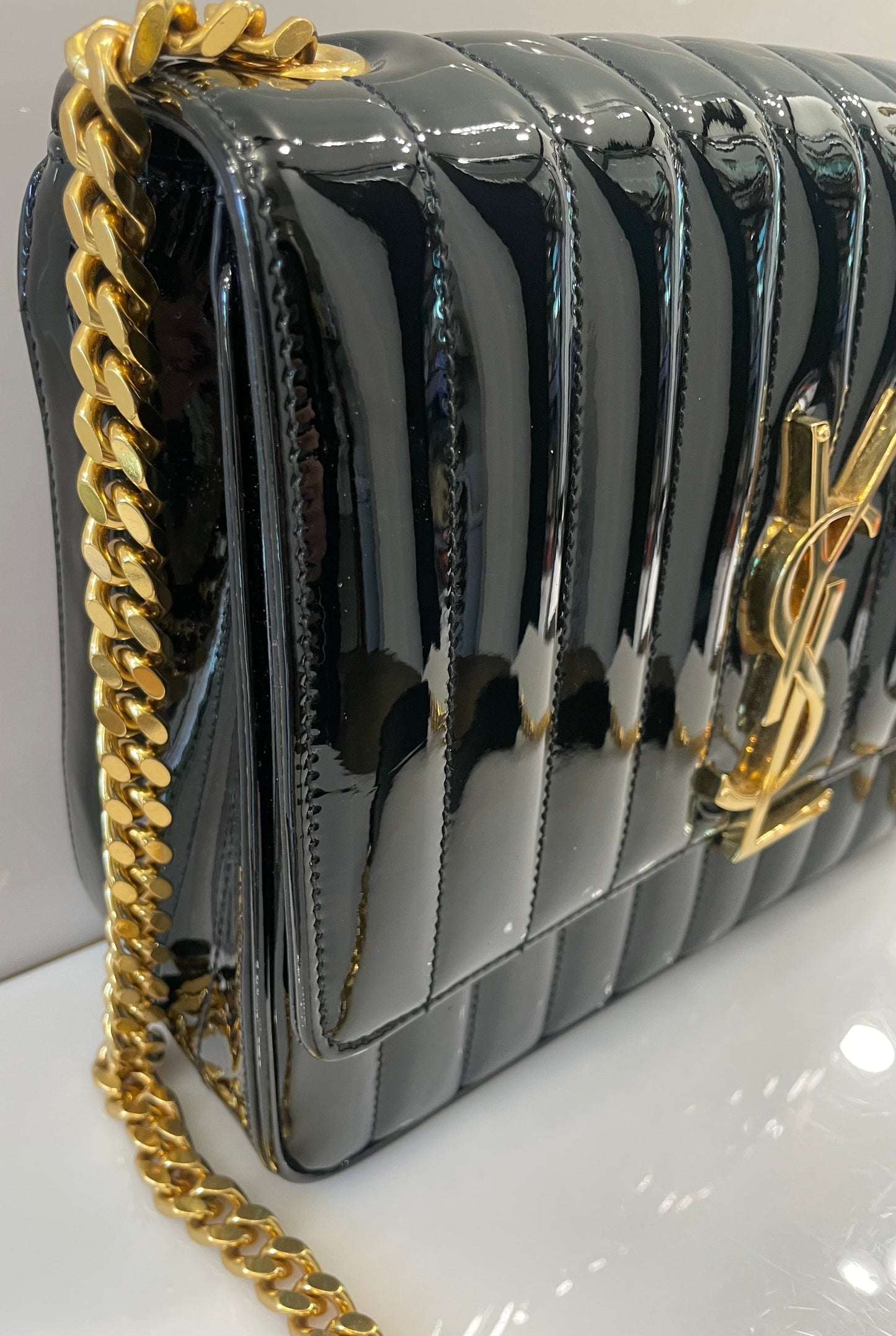 YSL PATENT CALFSKIN MONOGRAM LARGE VICKY CHAIN BAG