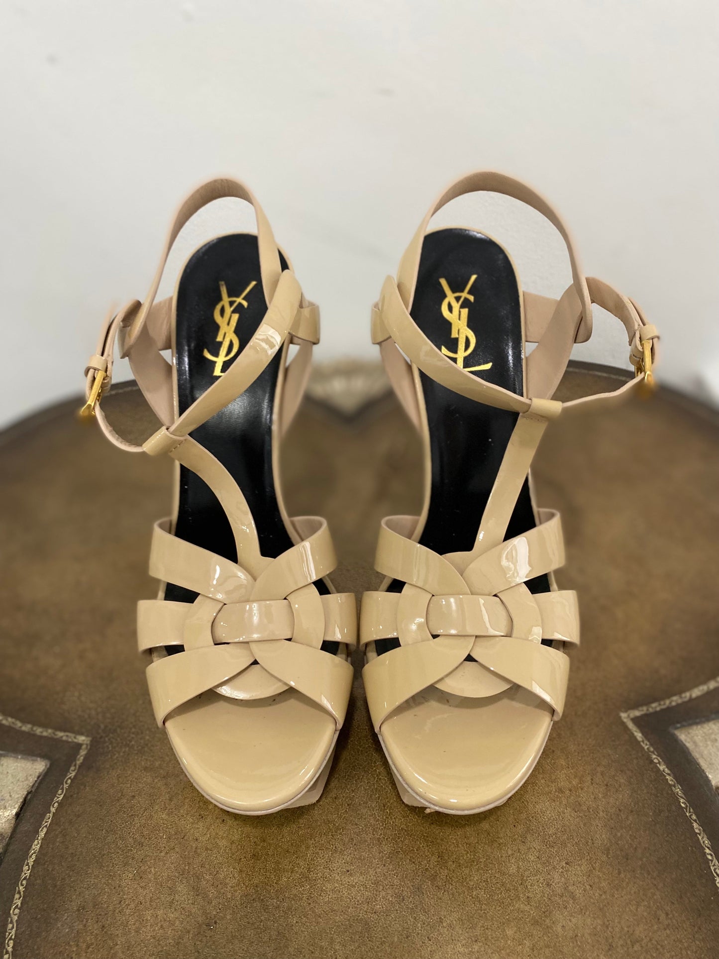 YSL TRIBUTE 75 PATENT PLATFORM SANDALS