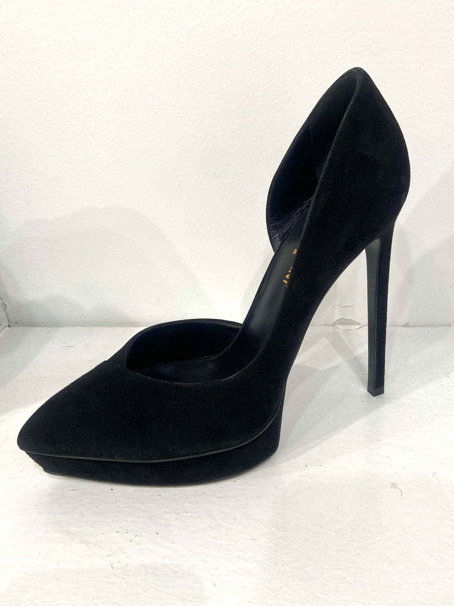 SAINT LAURENT SUEDE D'ORSAY PUMPS