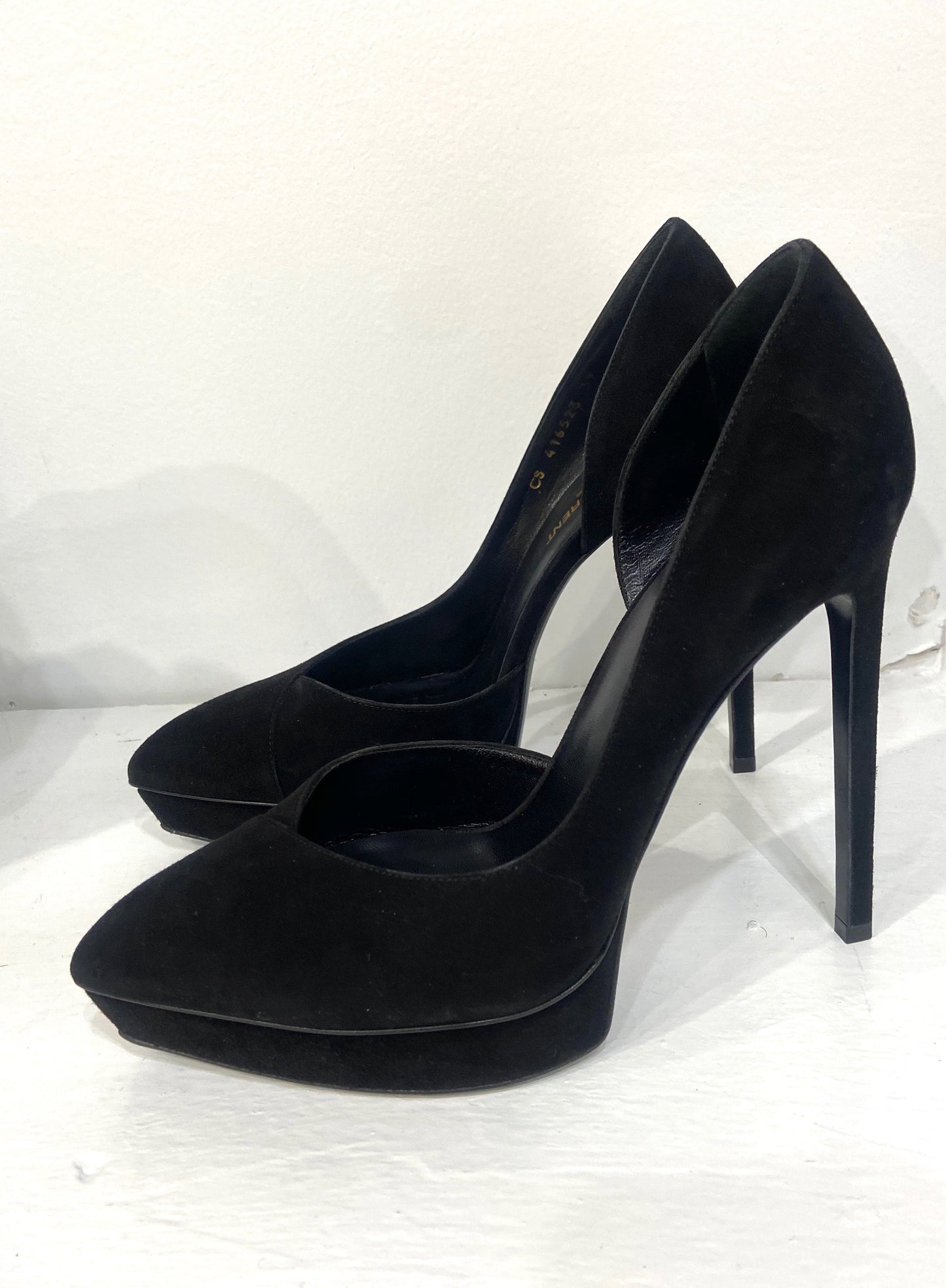 SAINT LAURENT SUEDE D'ORSAY PUMPS