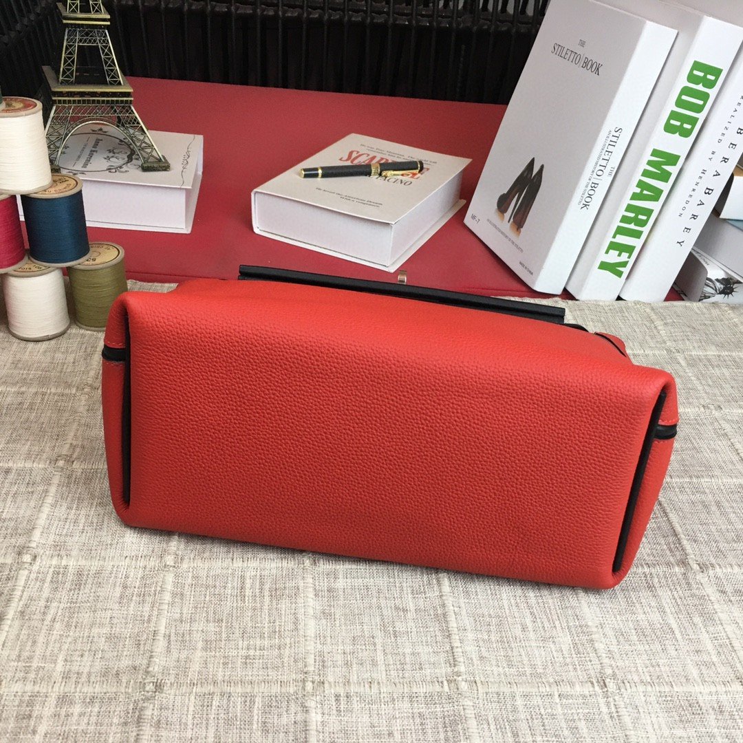 GLAMI 24/24 ClemenGLAMI Swift Red Silver Hardware For Women, Handbags, Shoulder Bags 11.4in/29cm