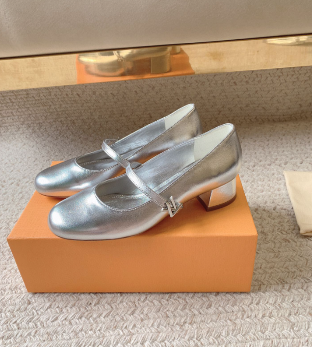 SAMC - LOV Women Shoes - 102