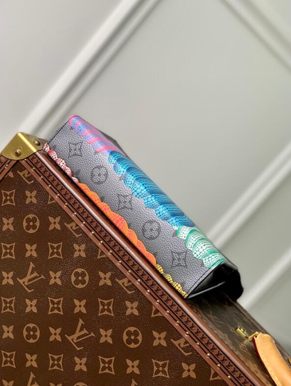 SAMC - LOV Bags - 1233