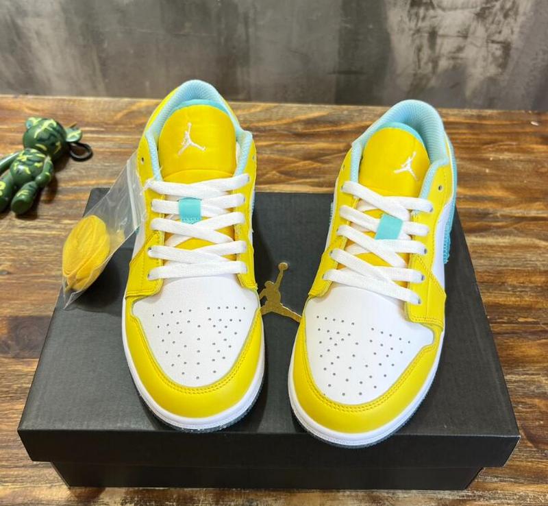 SAMC - NKE Shoes - 482