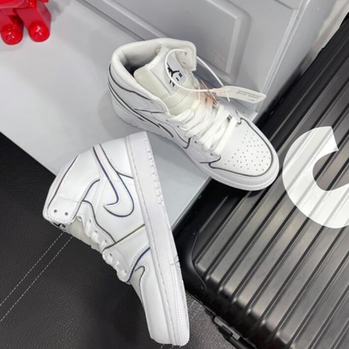 SAMC - NKE Shoes - 1608