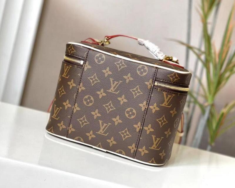 SAMC - LOV Bags - 1580