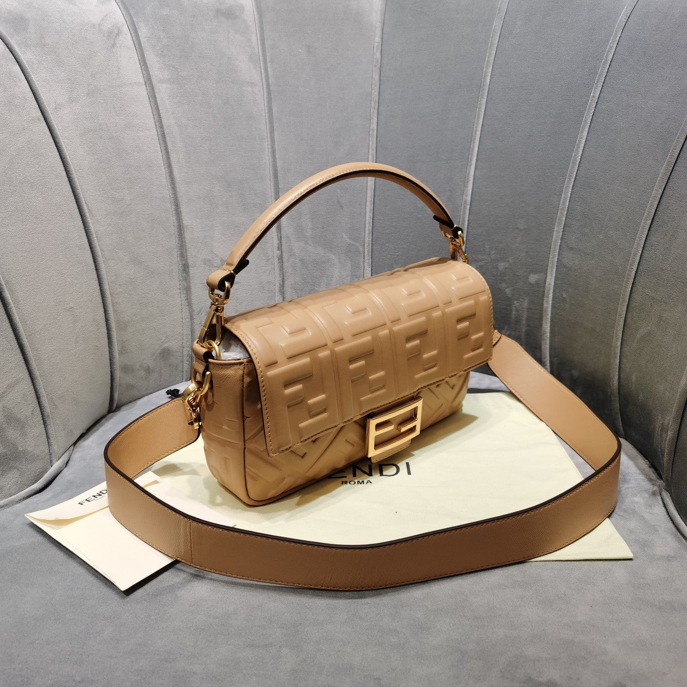 ELE -  Bag - FED - 214