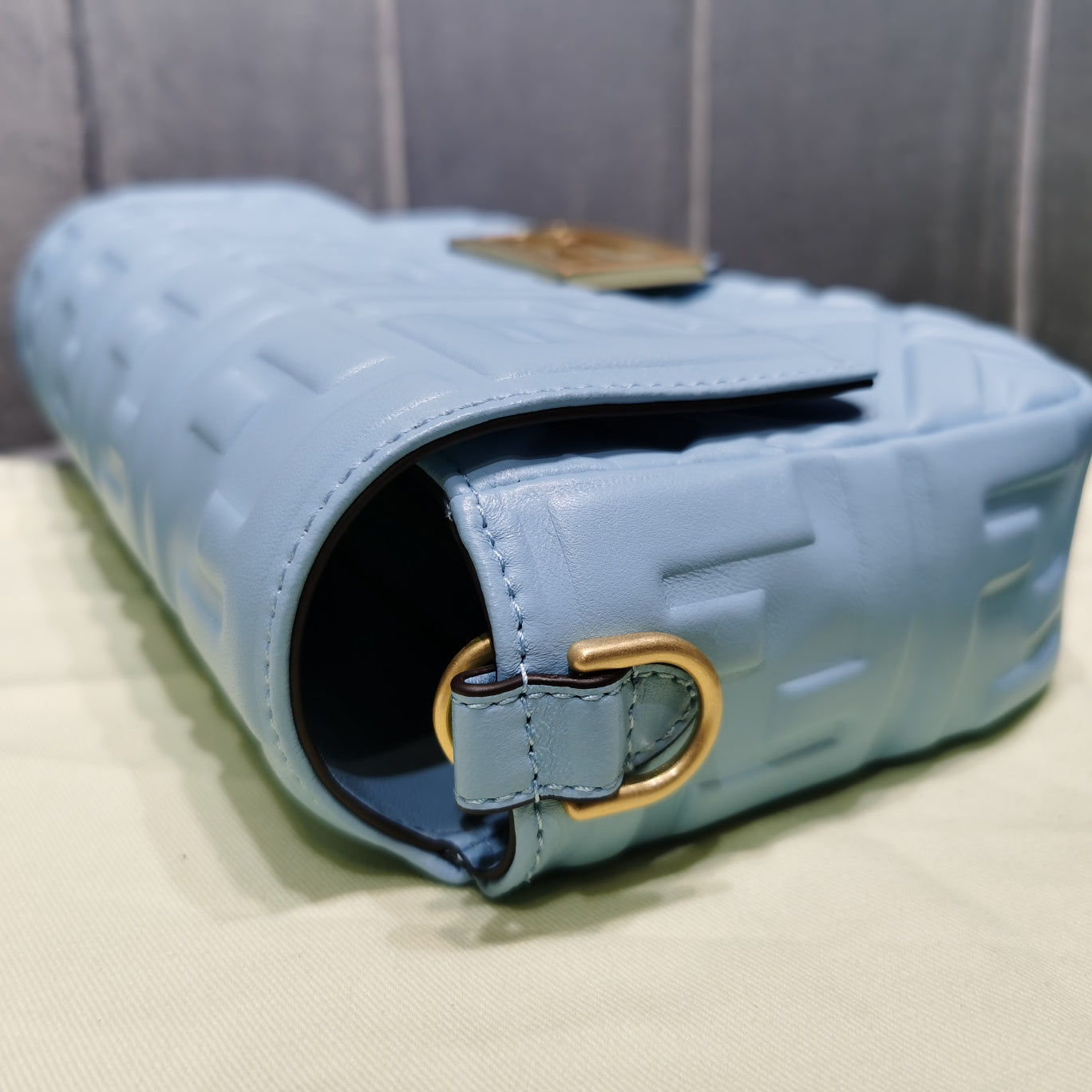 ELE -  Bag - FED - 213