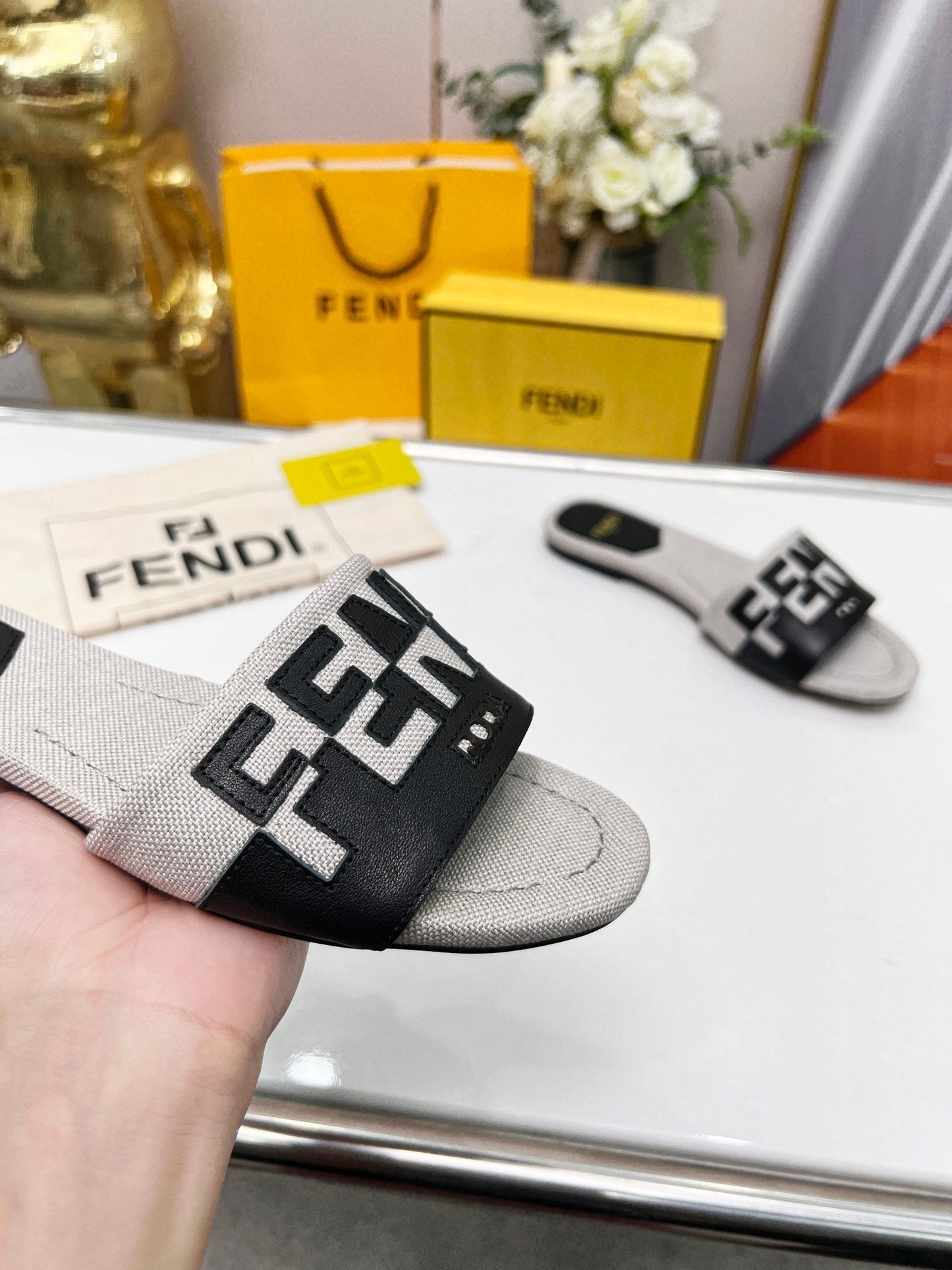 Luxury Shoes - FED - 544