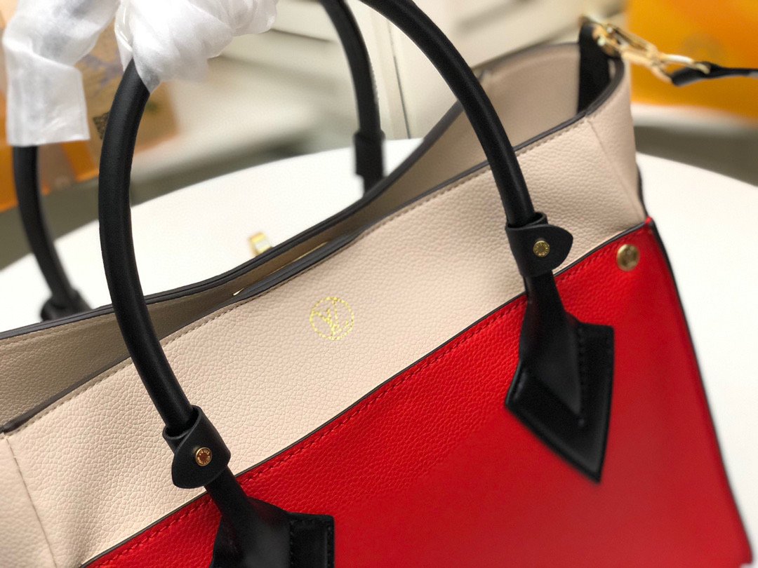 EN - New Arrival Bags LUV 043