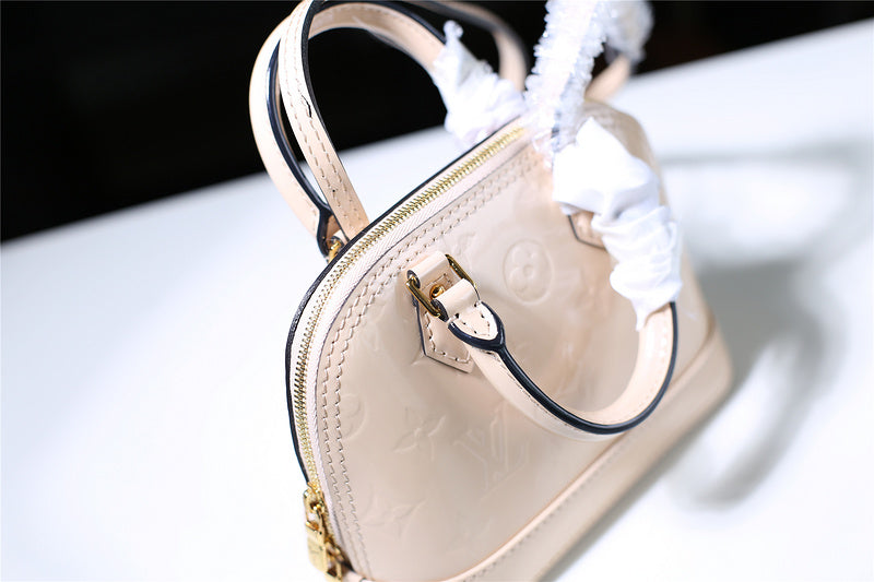 Glami Fashion Lu-Vi bags - 8304