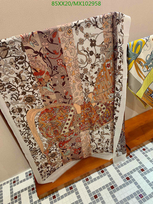 SAMC - HMS Scarves - 880