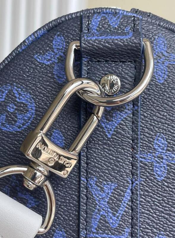 SAMC - LOV Bags - 2112