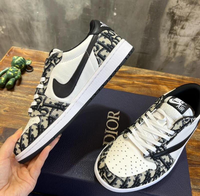 SAMC - NKE Shoes - 509