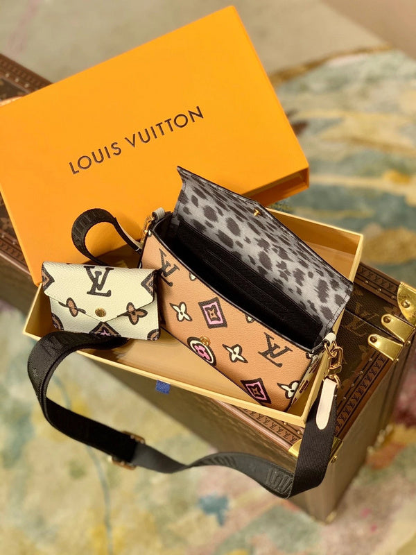 LOV2 Bags - Luxurious Bags  1407