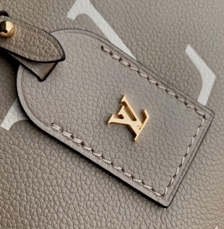 SAMC - LOV Bags - 1105
