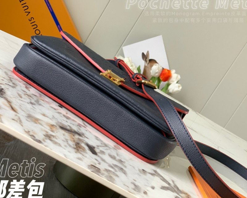SAMC - LOV Bags - 1356