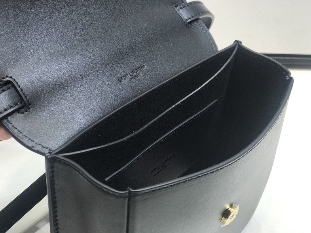 GLAMI Kaia MeGLAMIum Shoulder Bag Black For Women 8.5in/22cm YSL P00483797