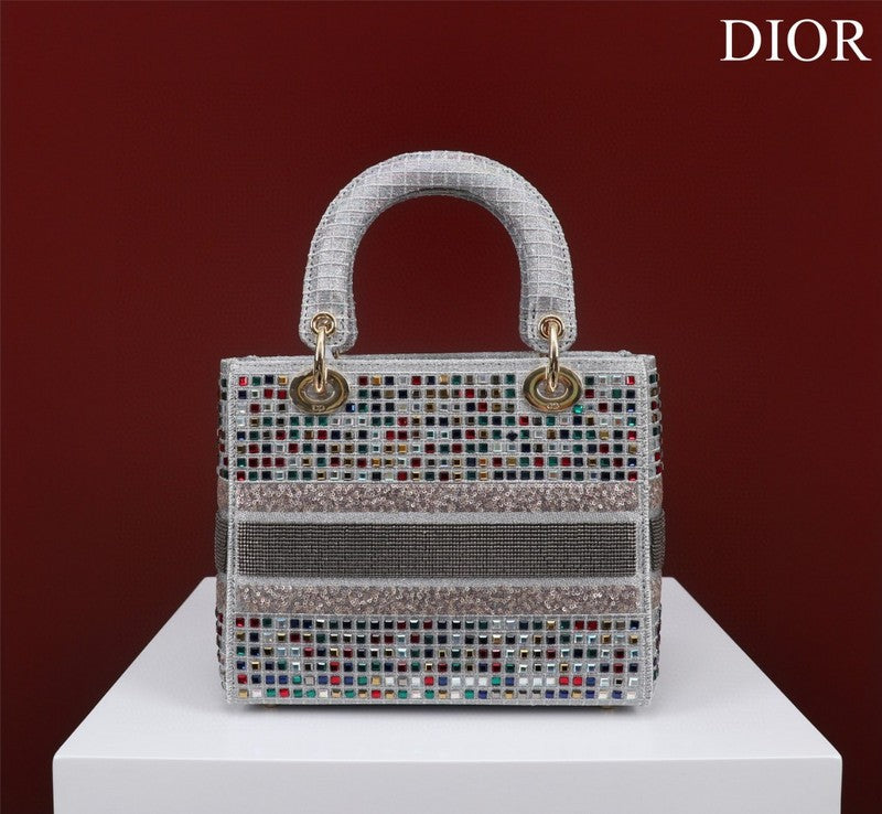 Glami Fashion - DIR Bags - 2010