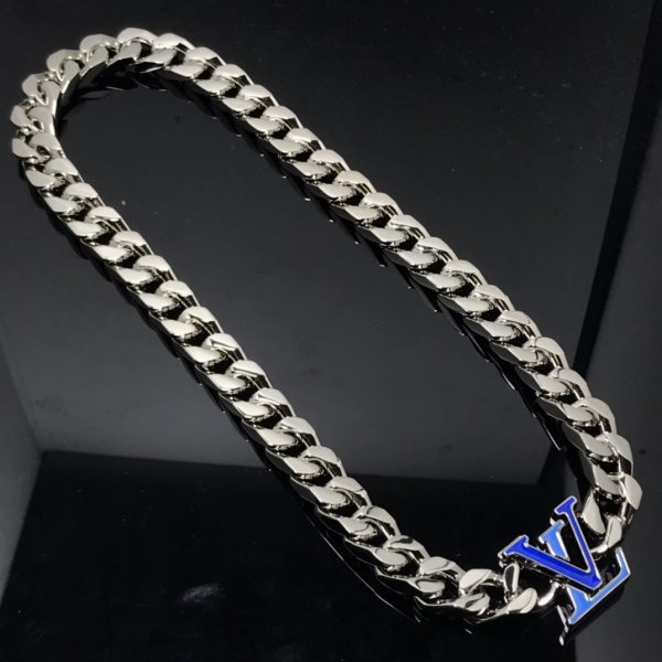 LV Necklaces 027