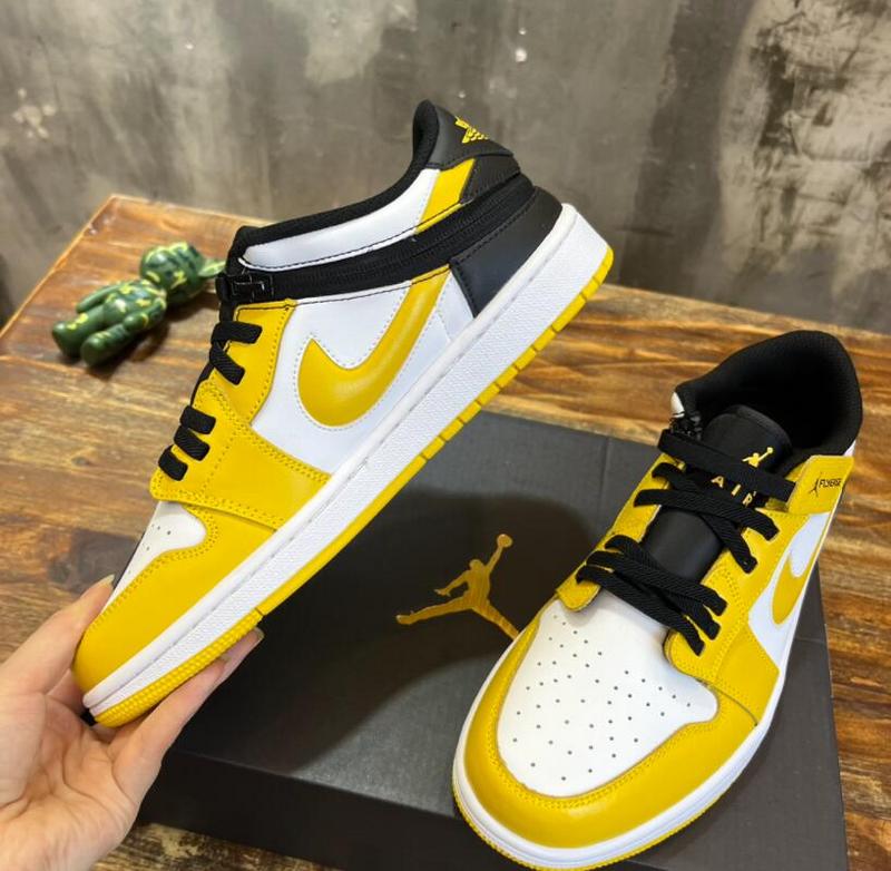 SAMC - NKE Shoes - 397